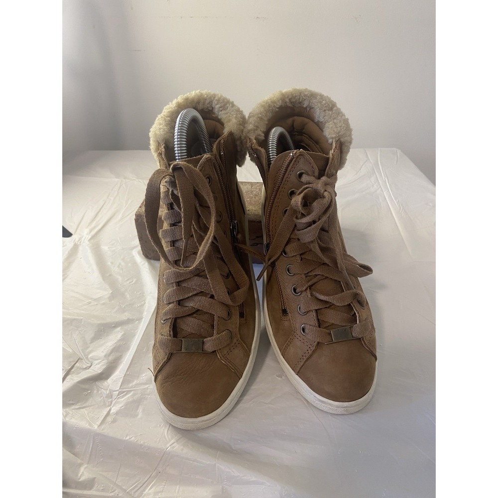 Women's‎ UGG Boots Olive Chestnut Leather Hi-Top Zip Up Sneakers-Size 7.5